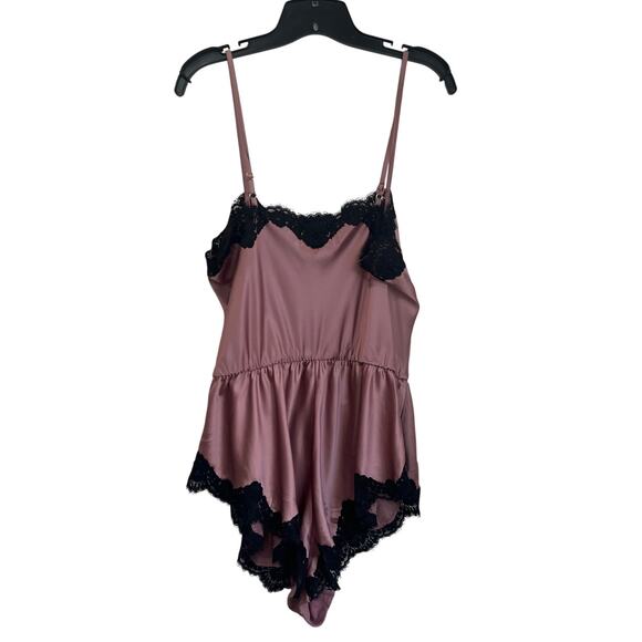 Victoria’s Secret Pink Satin Lace Trim Romper Teddy Size Large - Picture 3 of 10